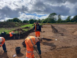 Archaeologists at work in South Marston ©MOLA Museum of London Archaeology